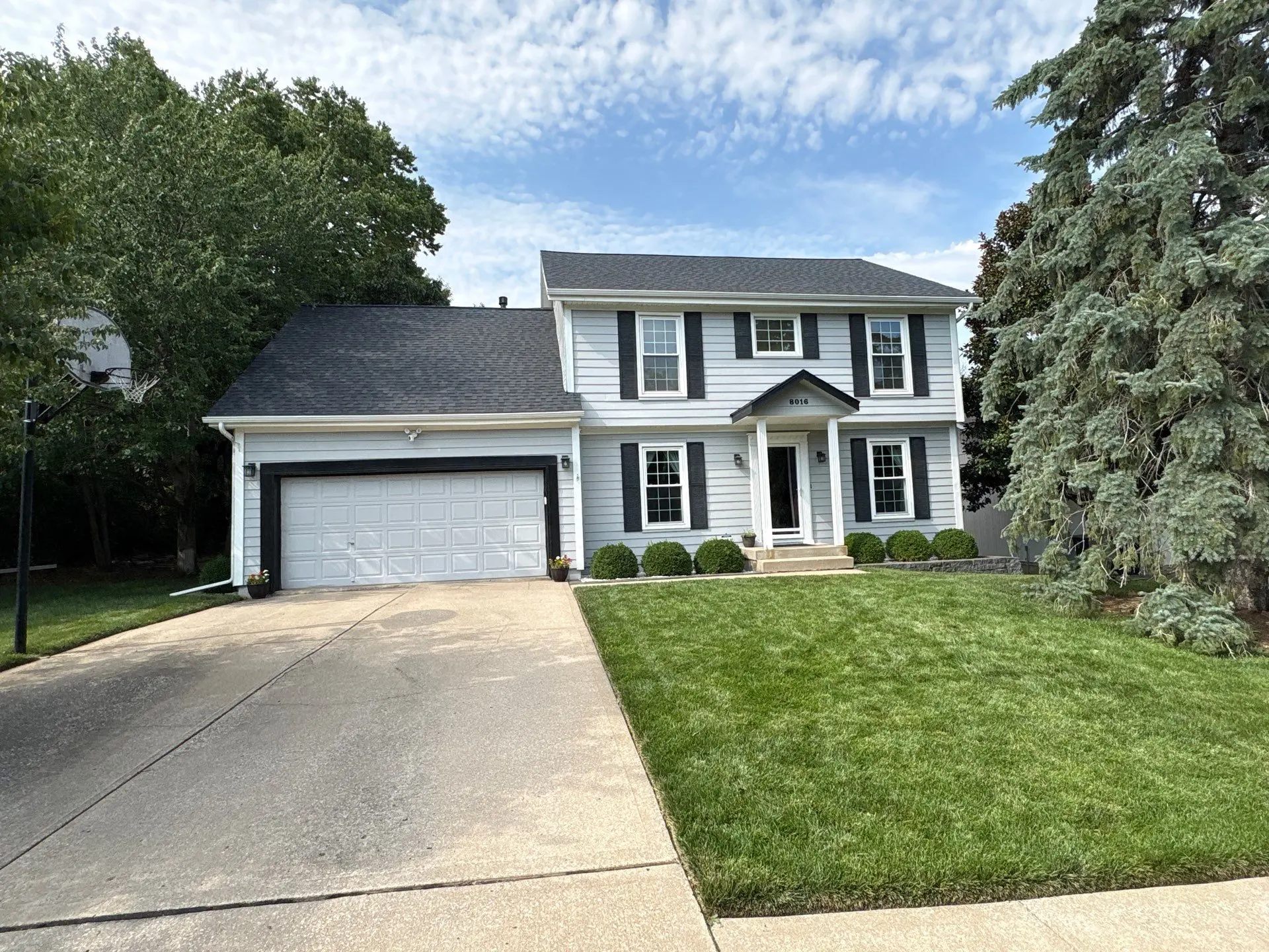 Completed seamless gutter system on a Kansas City area home
